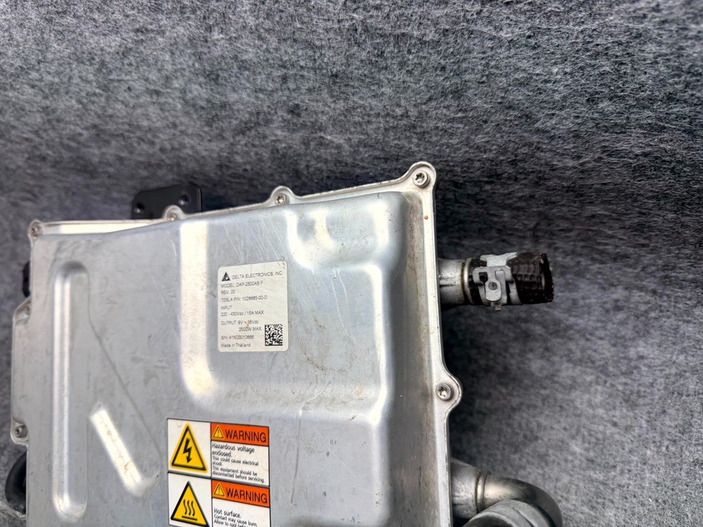 ♦️2012 – 2020 TESLA MODEL S DC DC CONVERTER MODULE UNIT OEM, 1028665-00-D