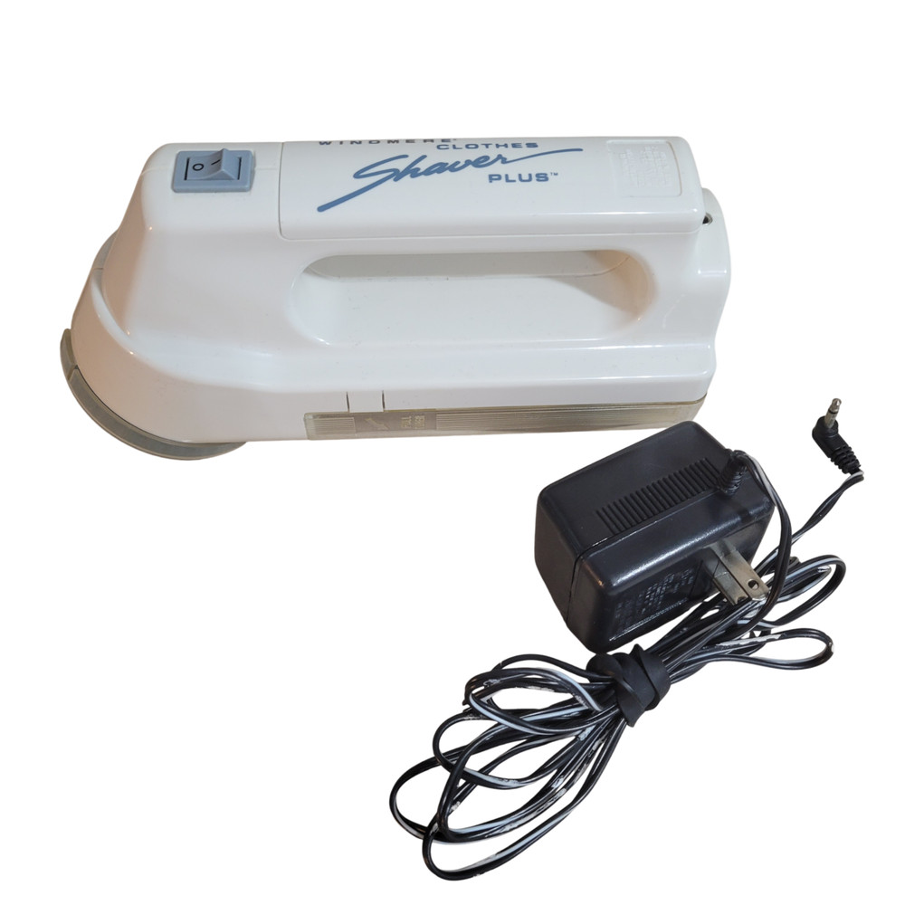 Windmere Clothes Lint Shaver Plus CS2 Electric Handheld Vintage Same Day Ship