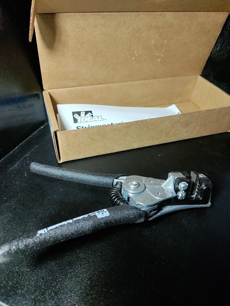 Ideal 45-639 Wire Stripper