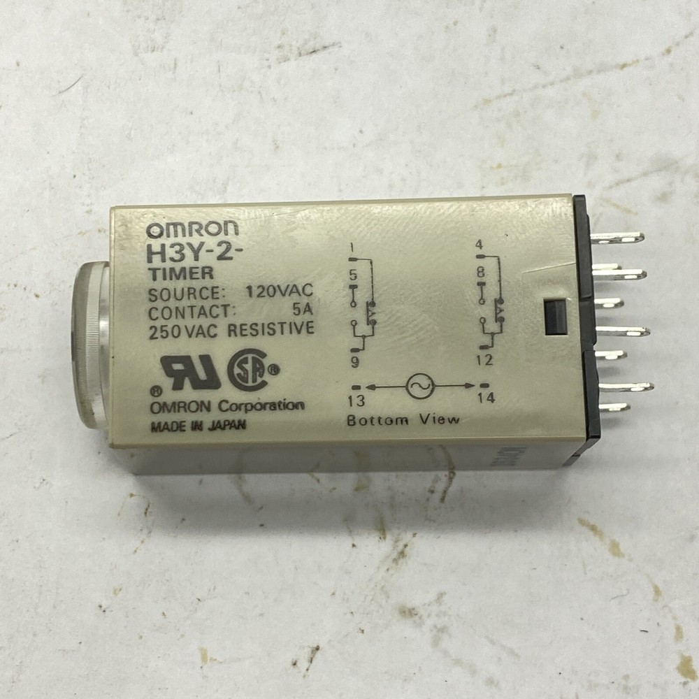 Omron H3Y2AC12030S Timer & PYF08AE Socket 2-Pole 7A