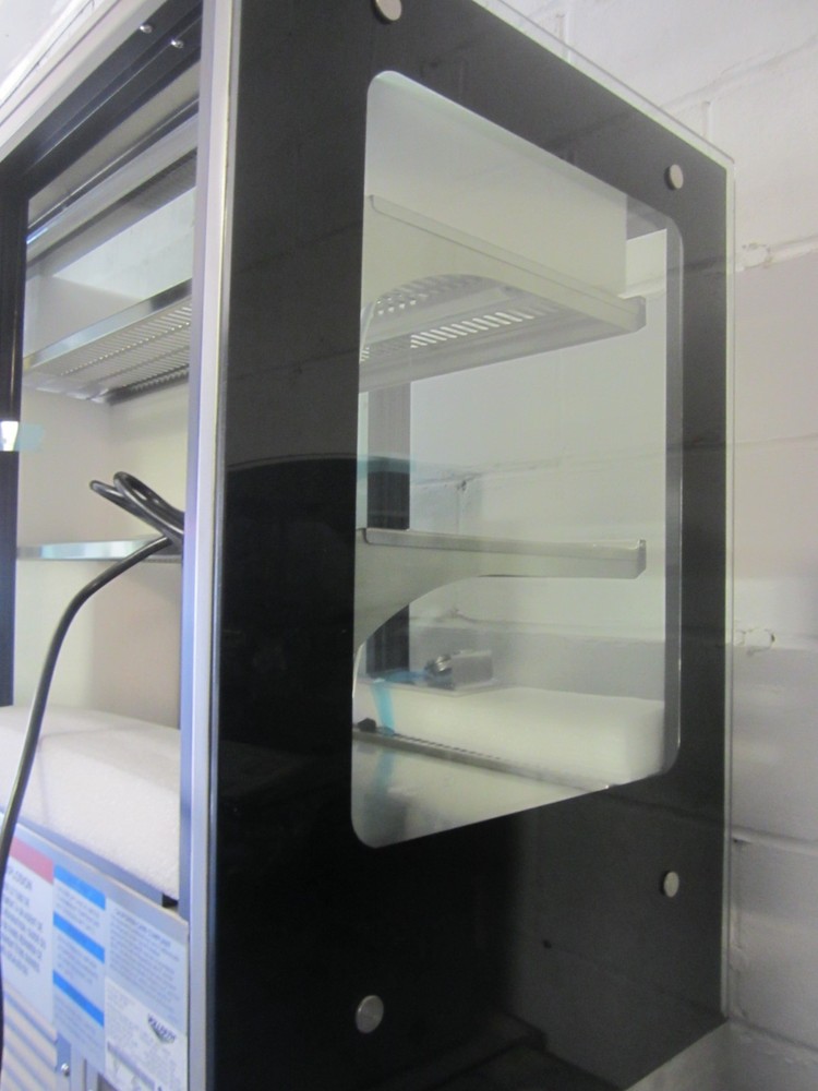 Vollrath RDCCB-36SS 36" Self Service Countertop Refrigerated Display Case - (3)