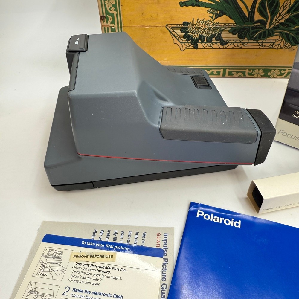 Polaroid Instant Impulse Camera with Box, Manual and Strap Clean UNTESTED