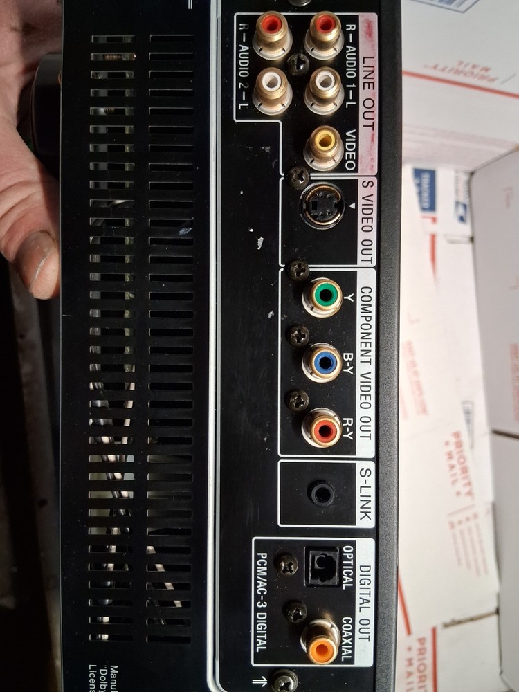 Sony DVP-S7000 CD/DVD Player With Working Remote