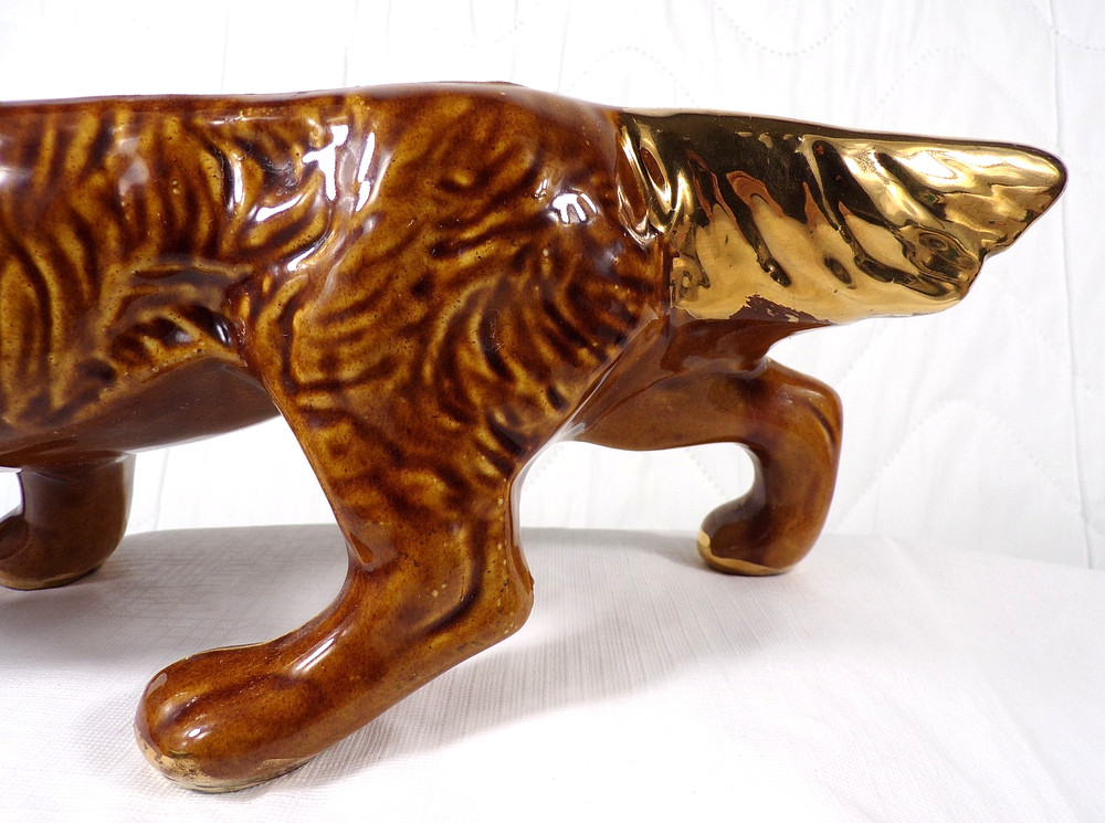 McCoy Hunting Dog Pointer Setter Brown Planter