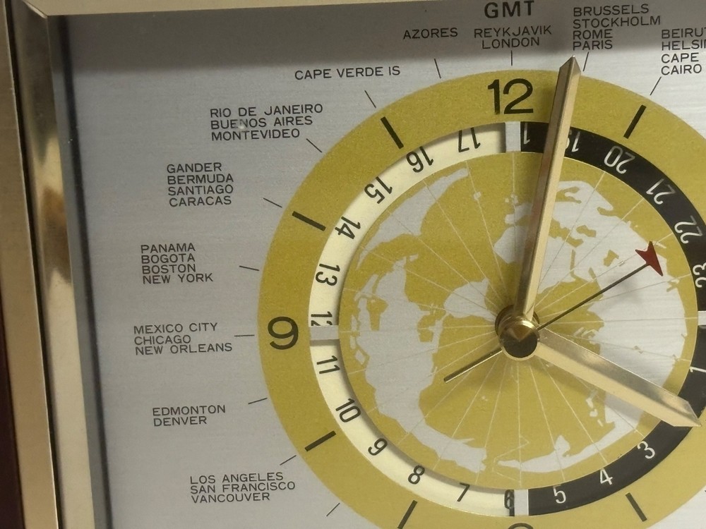 Linden Quartz World Time Clock