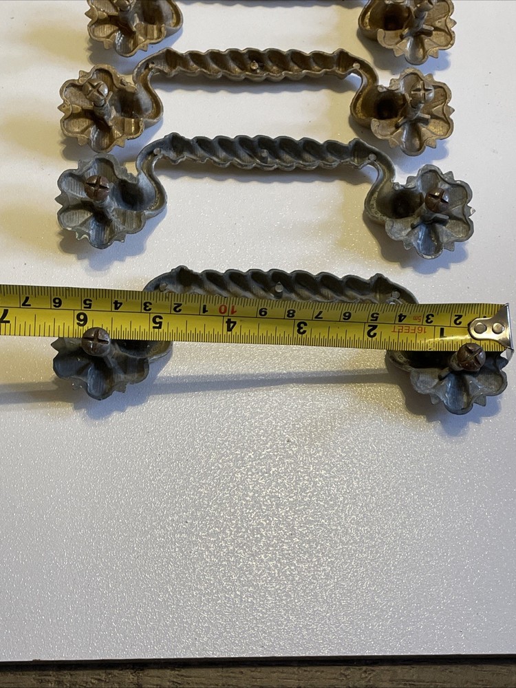 Vintage Flower 14 Flower Drawer Knobs Pulls