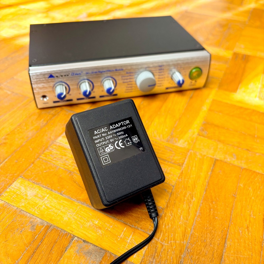 Alto Professional AlphaVerb Digital Effects Processor (32-bit) - Tested!