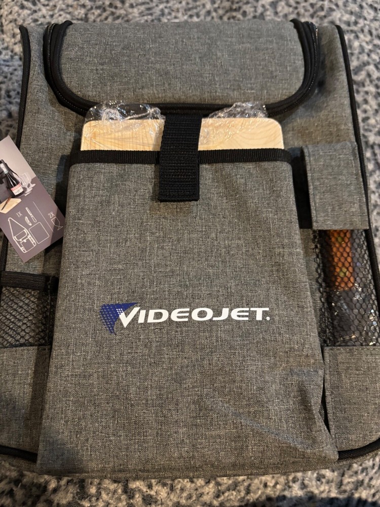 mccambridge wine and cheese bag