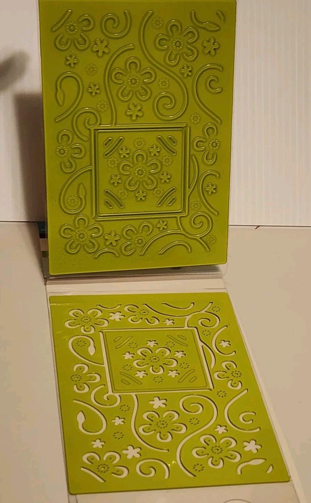 Cuttlebug Embossing Folder Embossing Plus Cut & Emboss PERFECT PERENNIALS