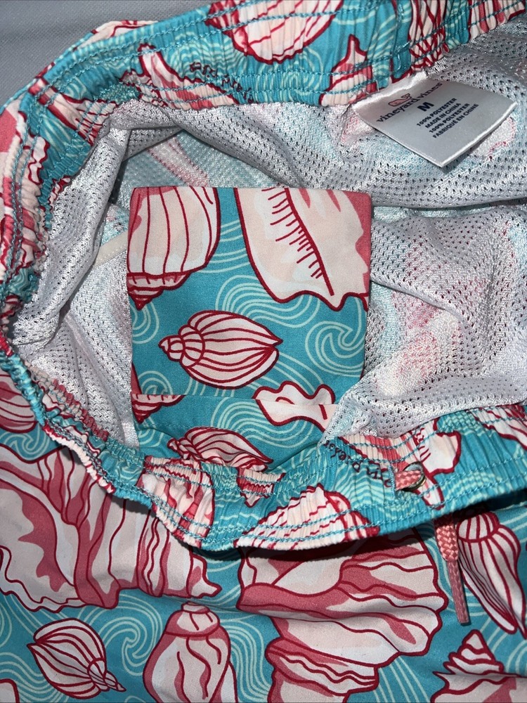 Vineyard Vines Men’s Swim Trunks Medium Blue With Conch Shells Draw Strings