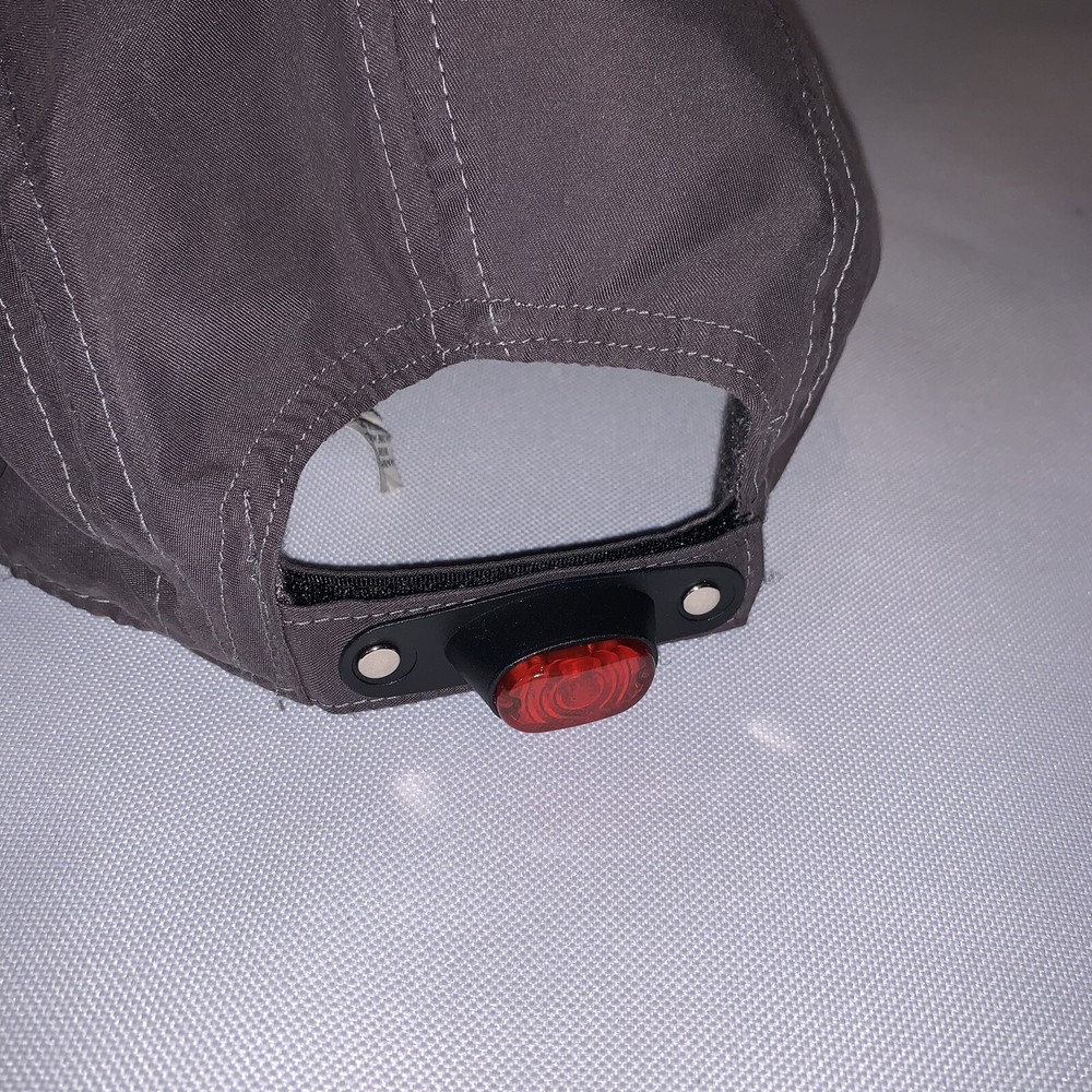 Brooks Running Hat Reflective Adjustable Gray Cap Red Light Strap NOT WORKING