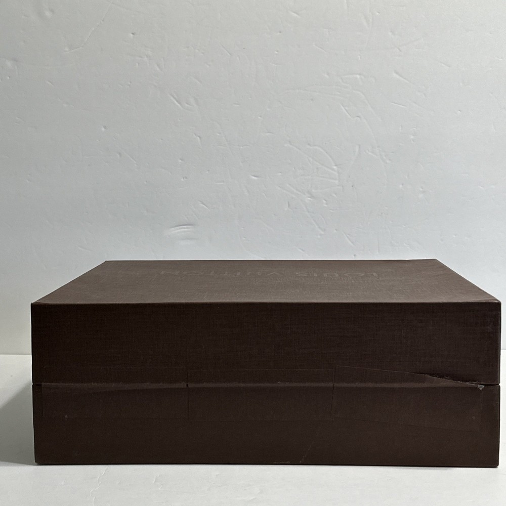 louis-vuitton empty box large 10 1/2x13 1/4“ x 5”