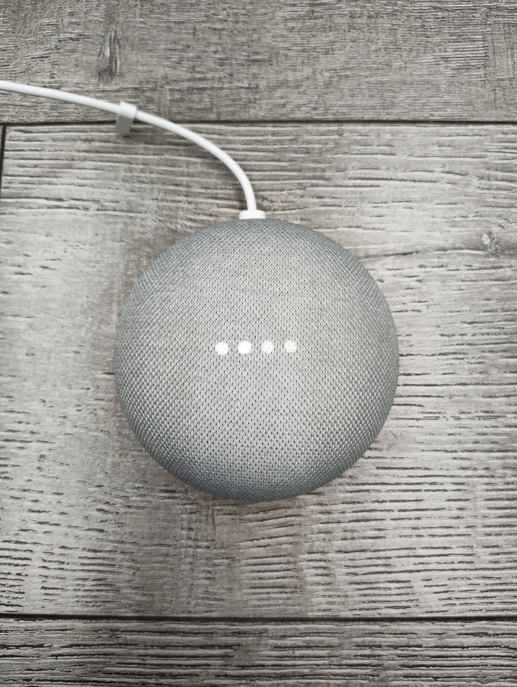 Google Nest Mini (1st Generation) Smart Speaker - Chalk, Mini