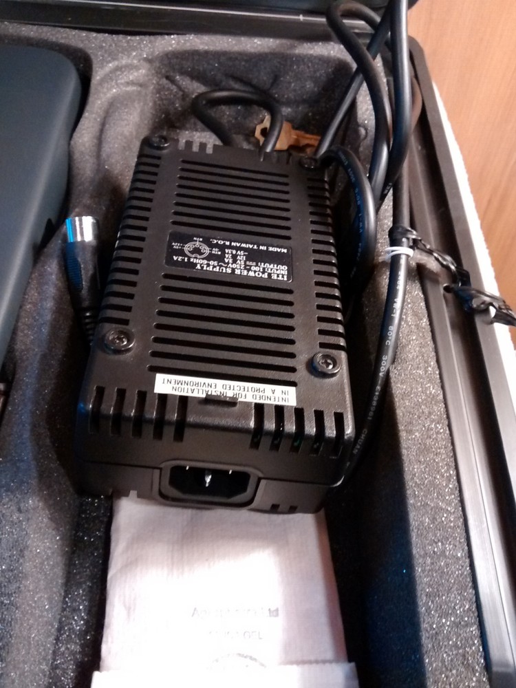 ASK IMPACT 24 Overhead Projector Presentation System with case