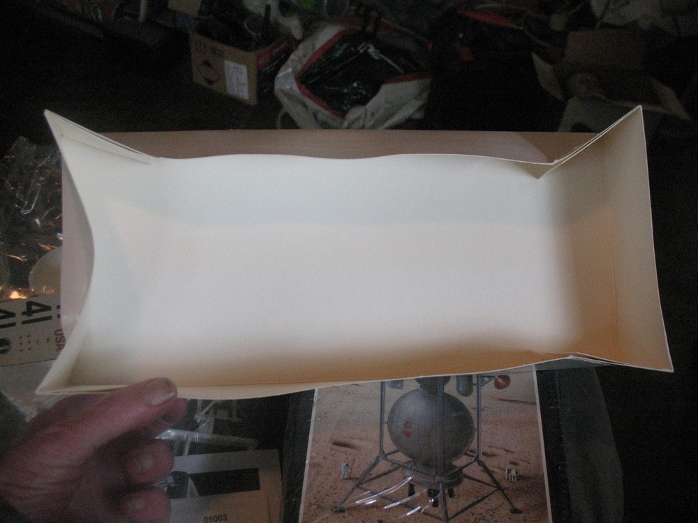 glencoe model lunar lander 05003 1993