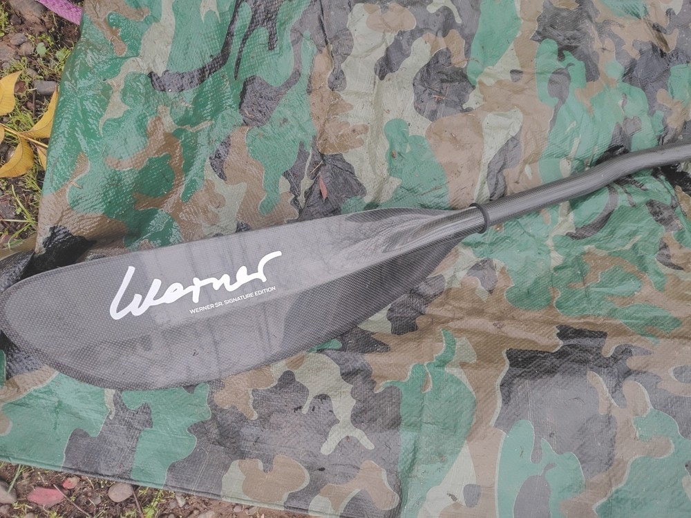 Werner Ovation bent shaft kayak paddle 240 cm