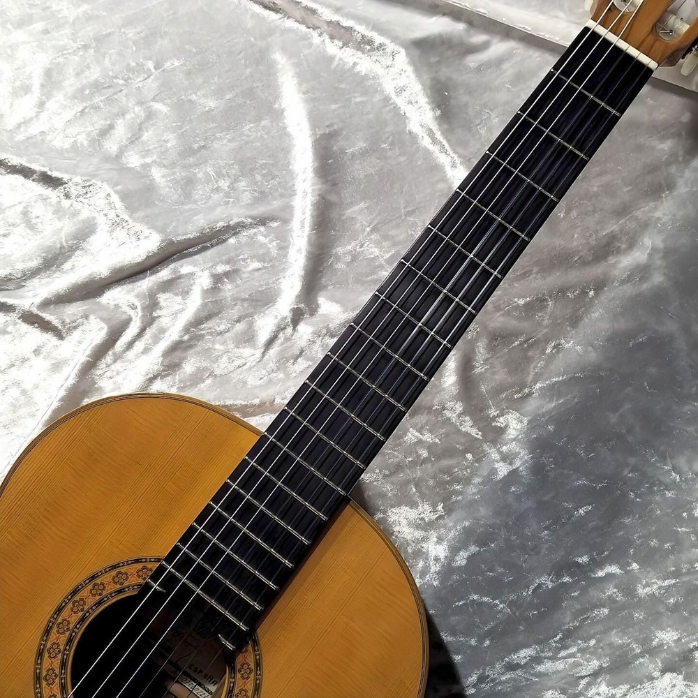 Raimundo 155S Made in Spain Classical Guitar