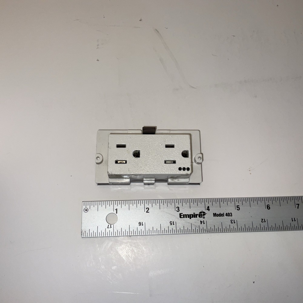 Steelcase TS73SSY Plug Assembly For Answer System Cubicle - Tested Working Lot 5