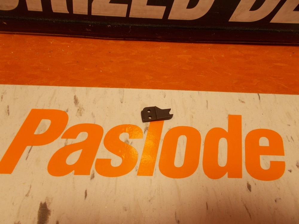 Duo-Fast # 503208 NAIL FEED PAWL (DF225C) Paslode
