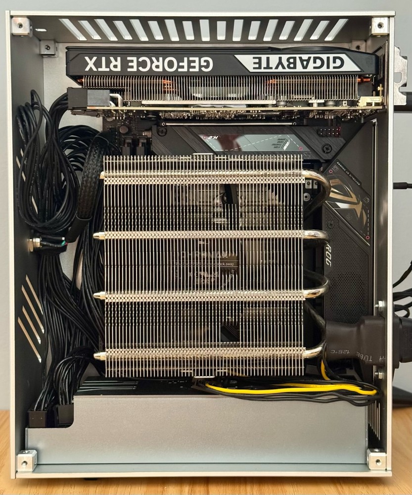 Small Form Factor SFF PC Case - Vector Designs - The Industrial Mini ITX Gaming