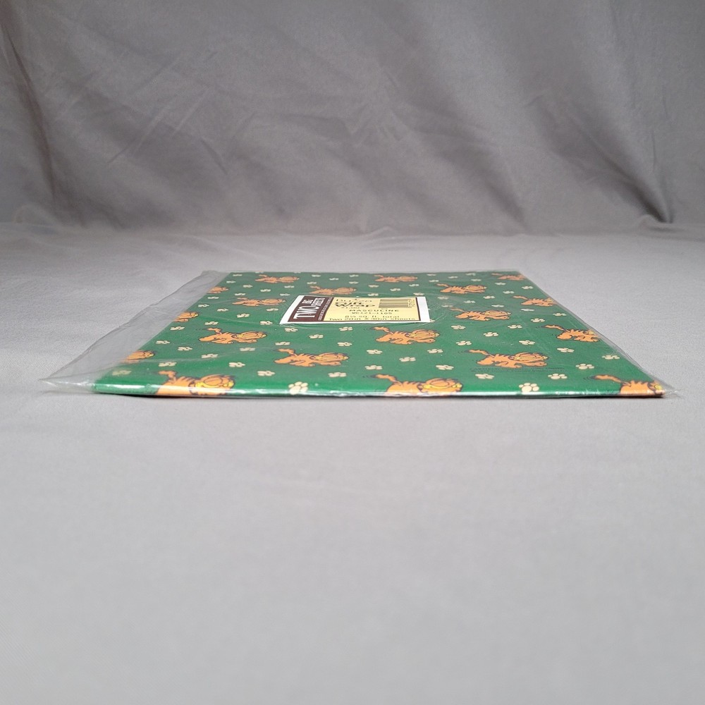 Vintage 1978 Garfield Gift Wrap Buzza Two Sheets Cat Comic USA Wrapping Paper
