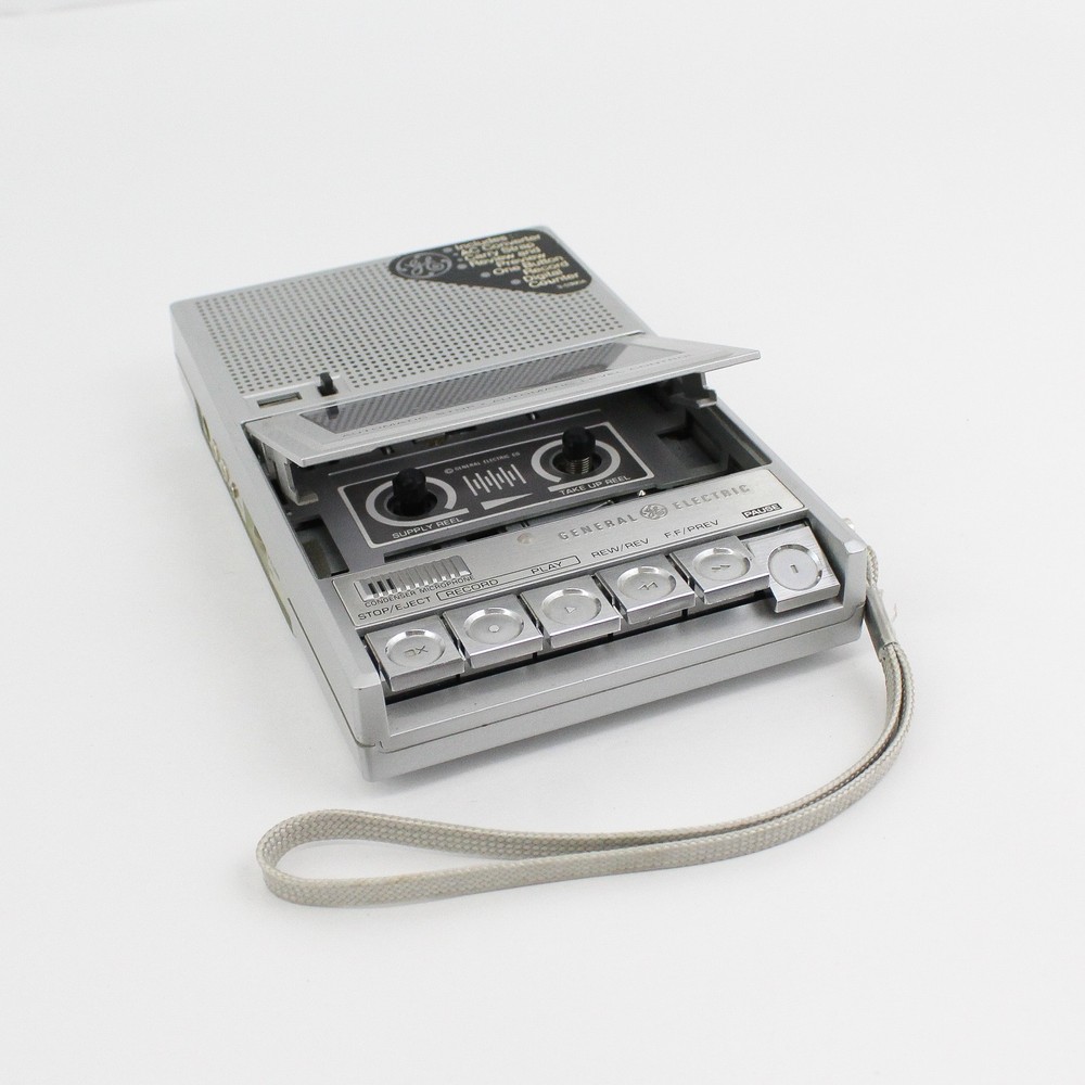 Vintage GE 3-5360A Silver Cassette Player/Recorder