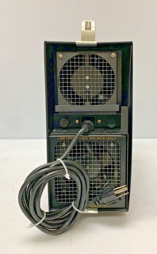 Luma-Lite 2000A Forensic Light W/ Accessories