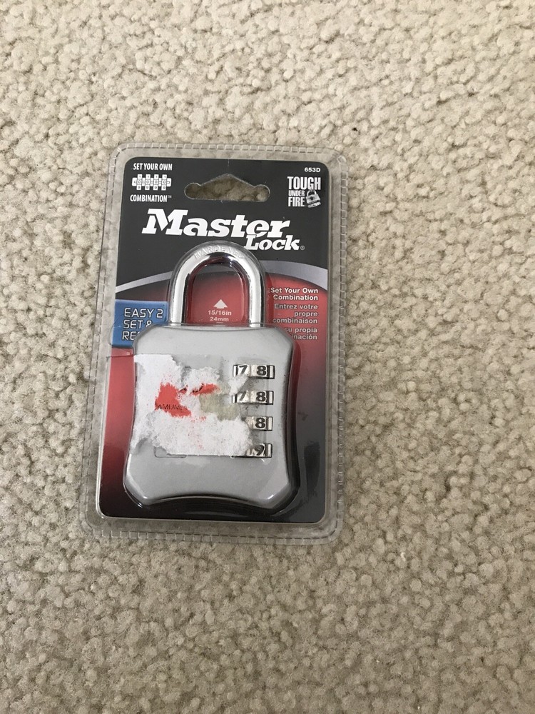 Master Lock 653D combination padlock - NEW