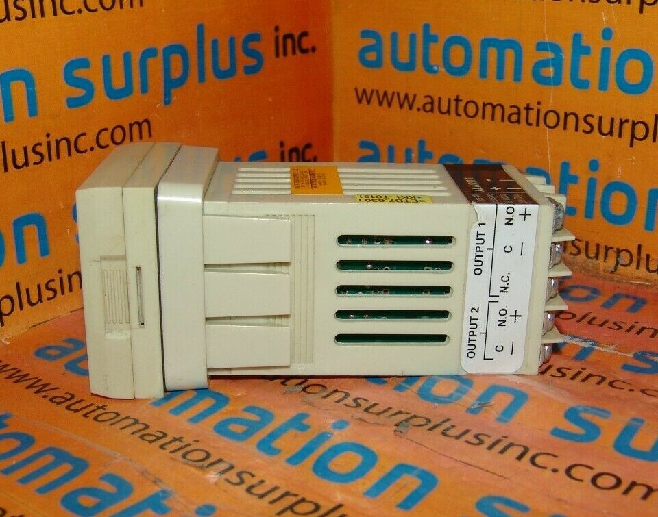 ATHENA 16-PF-S-0-20-CO TEMPERATURE CONTROLLER 24VAC 5A QUANTITY!! WOW!!