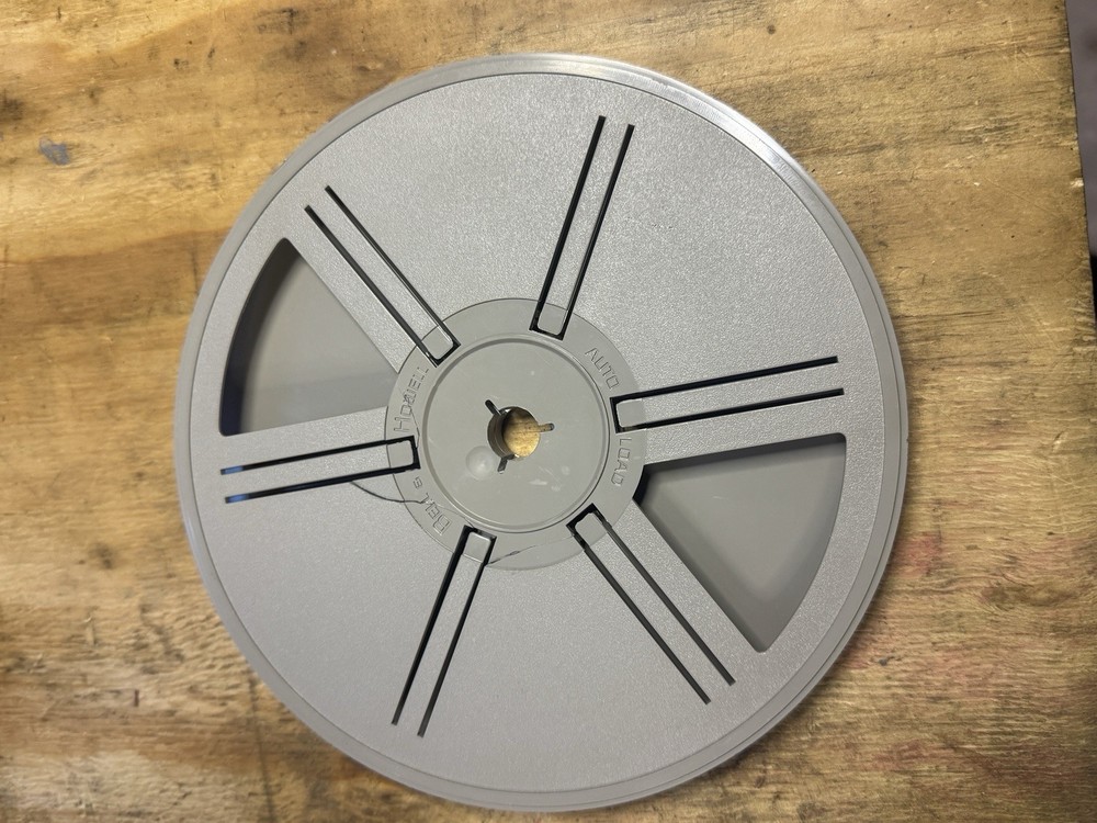 Bell And Howell 1638c Projector