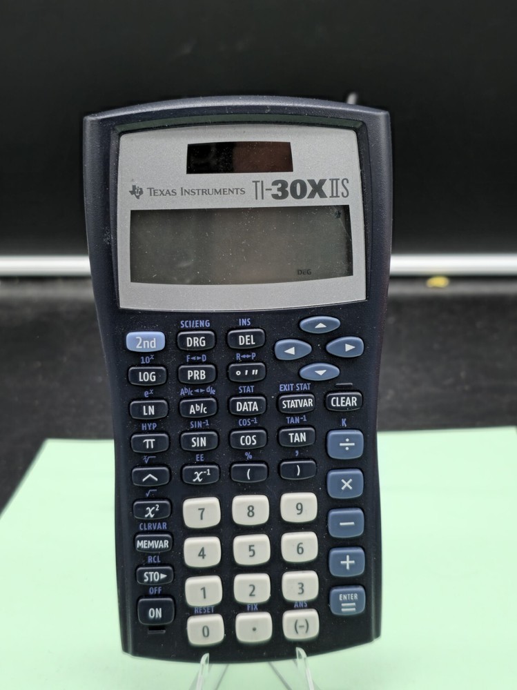 Texas Instruments TI-30X IIS Scientific Calculator Preowned Missing Back Tested