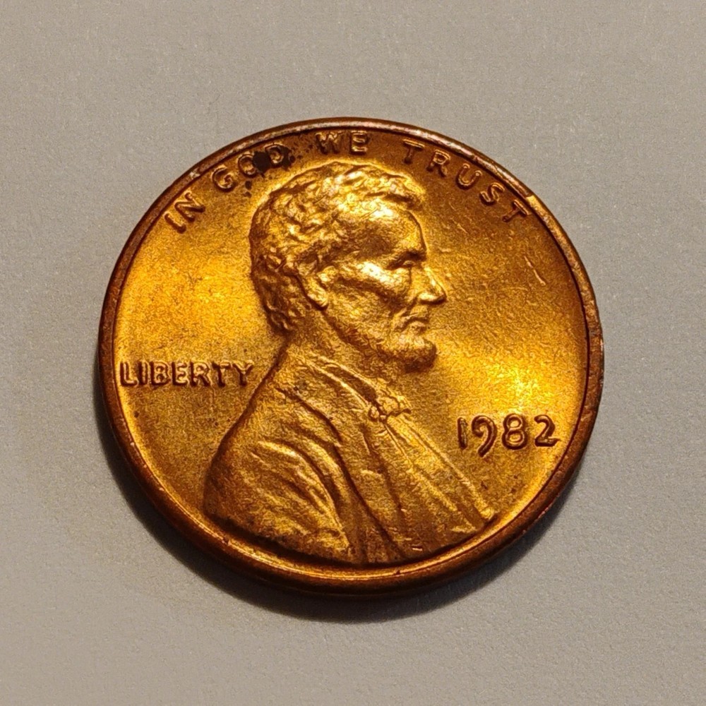1982 P - RD - ZINC - LARGE DATE - 1
