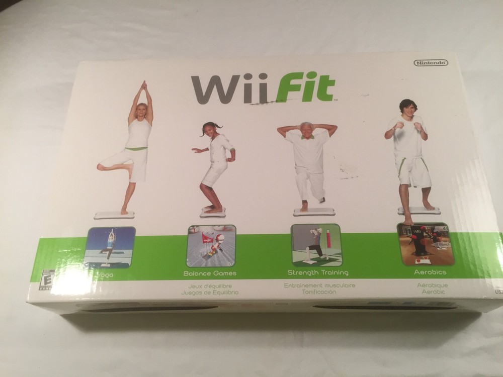 Wii FIT AND EXTRA SOFWARE - BOARD, FEET, ETC.