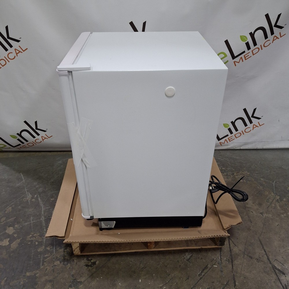 Panasonic PHCBI SR-L6111W Laboratory Refrigerator