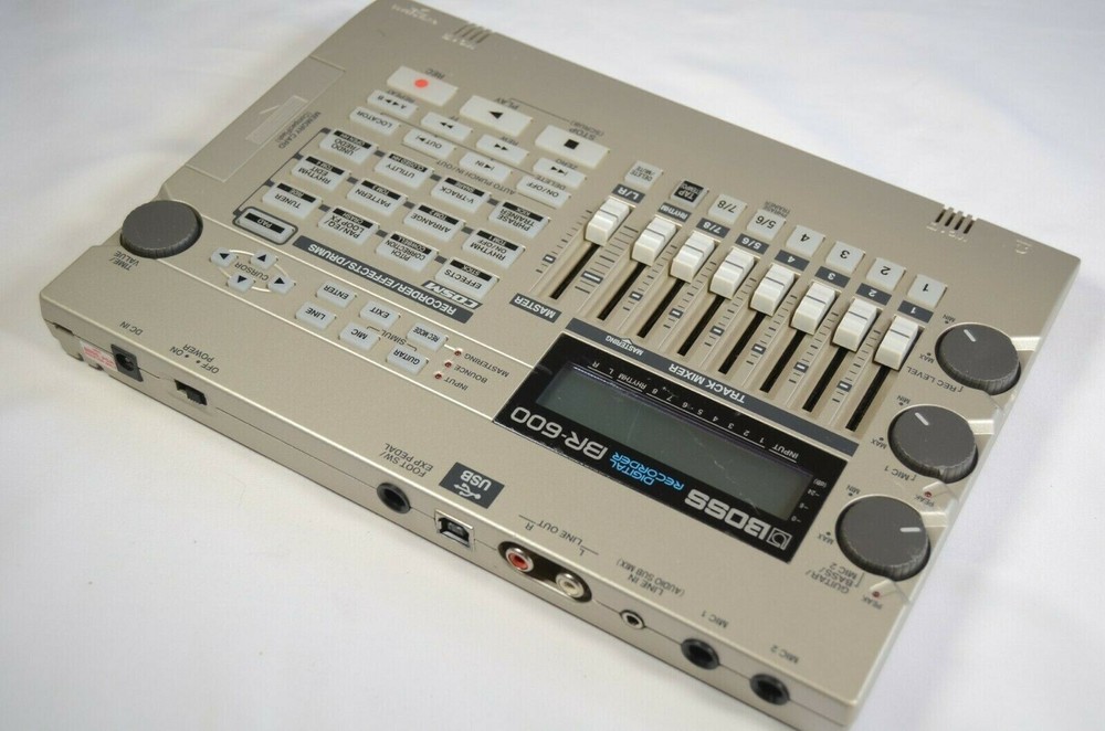 BOSS BR-600 Multi Track Digital Recorder 8 track