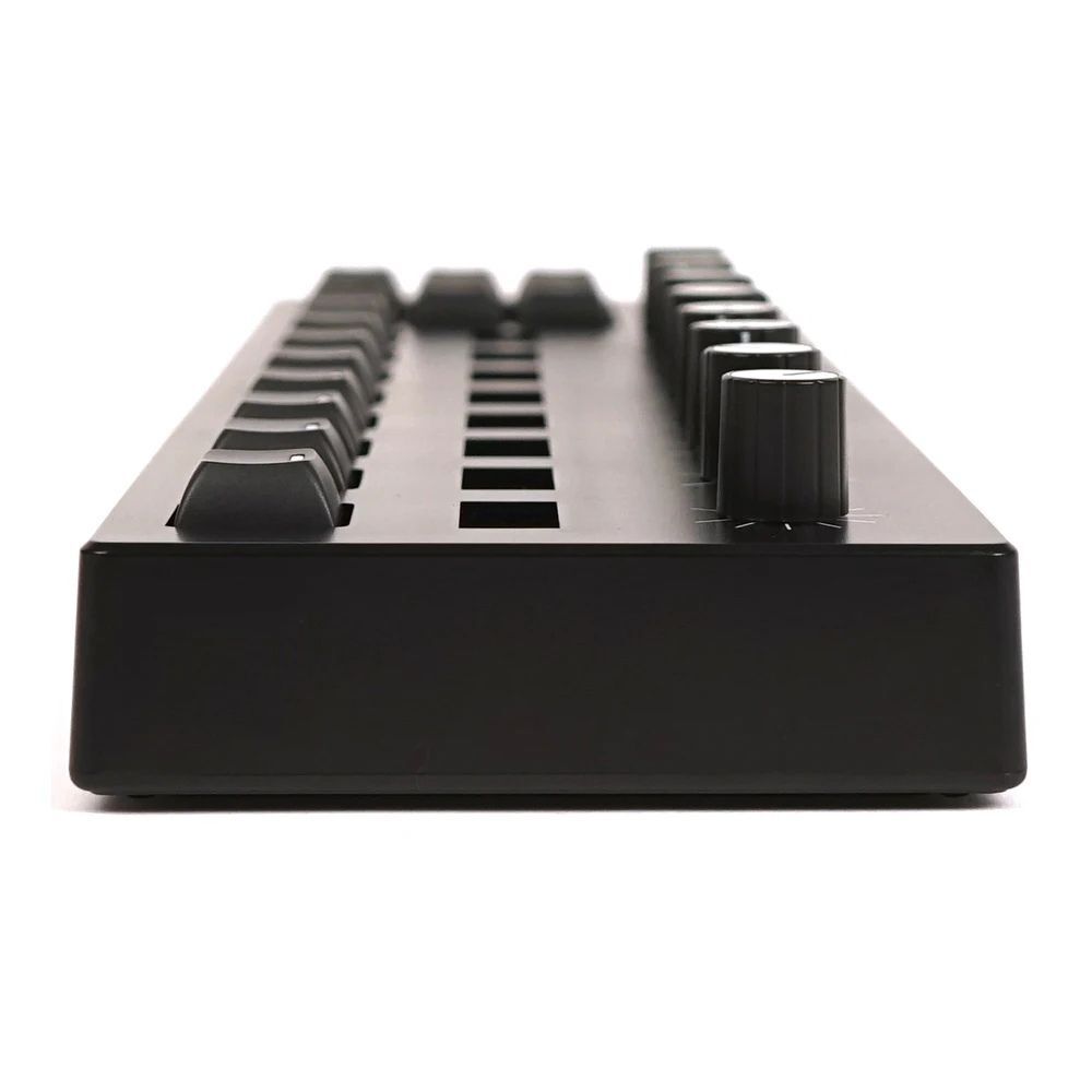 Melbourne Instruments ROTO-CONTROL DAW and MIDI Controller