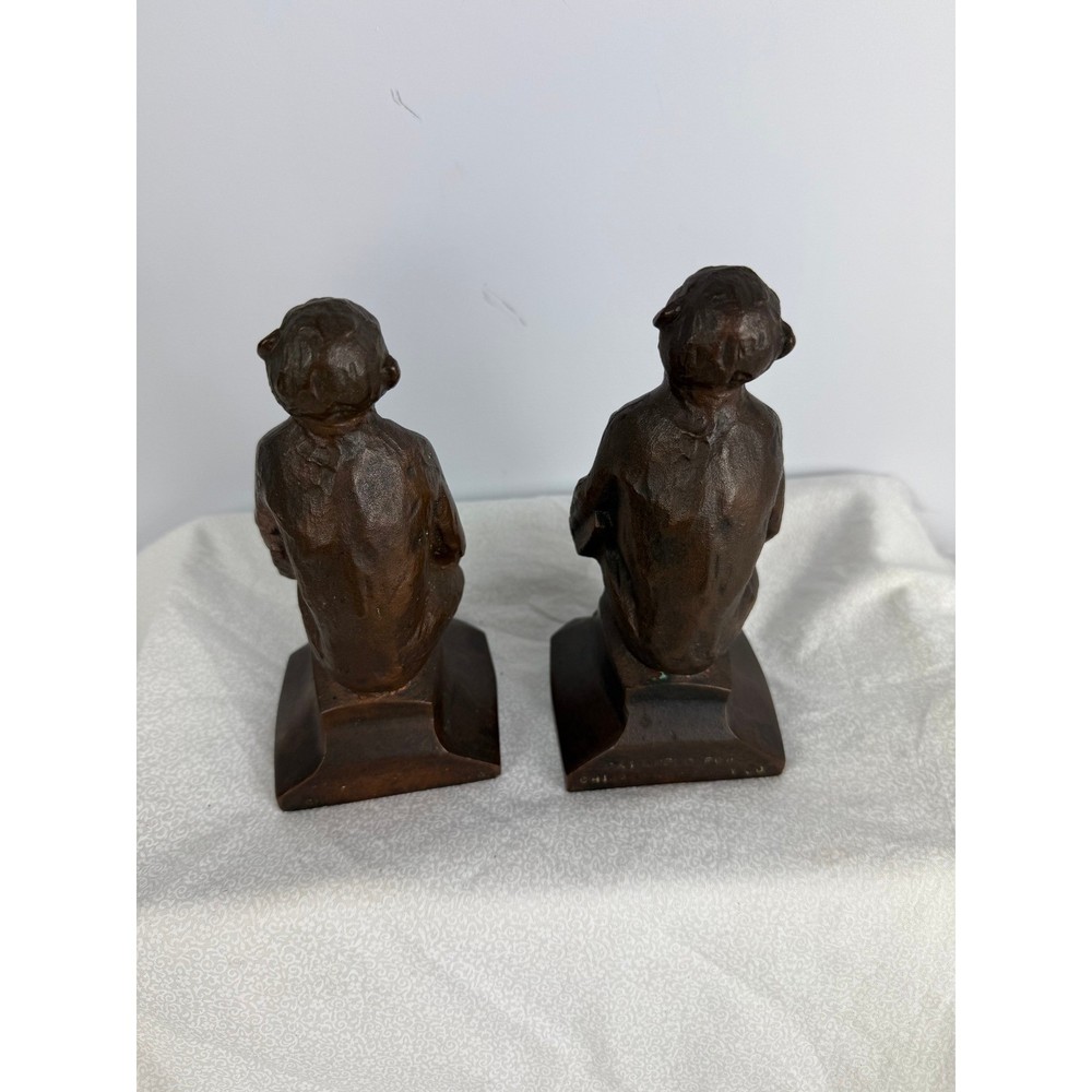 Antique Chicago Hardware Foundry Co Cast Iron Monkey Reading Bookends Pair