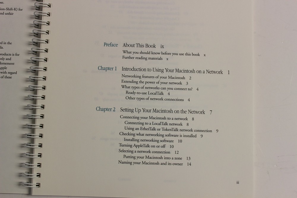 APPLE MACINTOSH NETWORKING REFERENCE SYSTEM 7 MANUAL 030-3936-B