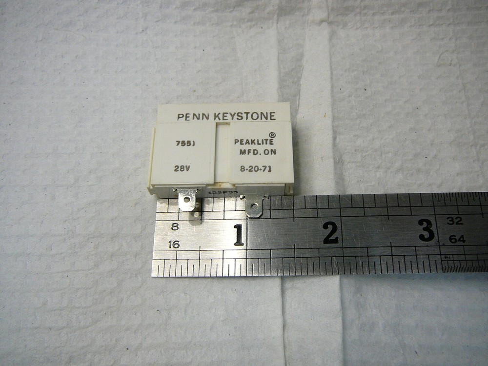 Penn Keystone Peaklite 28V 7551 Red