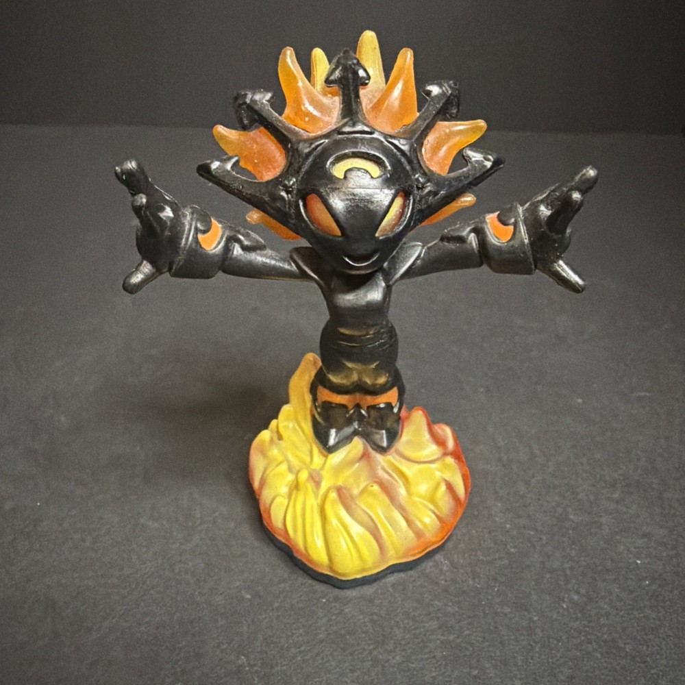 Skylanders Swap Force Lightcore Smolderdash