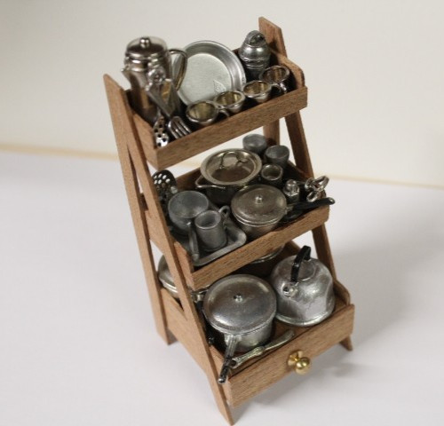 DOLLS HOUSE MINIATURE = HANDCRAFTED PAN STAND