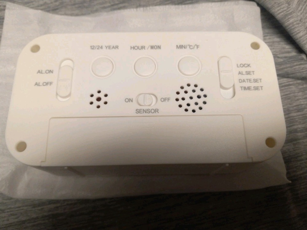 Optically Controlled Liquid Crystal Device Alarm Clock WHITE - NEW IN BOX