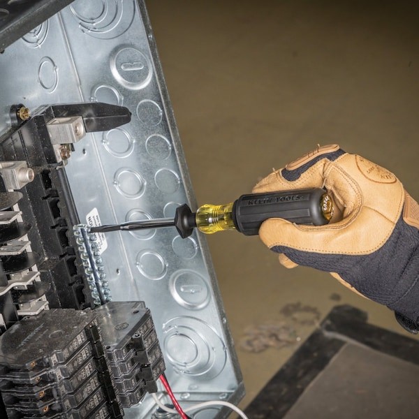 Klein Tools 85153K Screw Holding Screwdriver Set, 2 Pieces