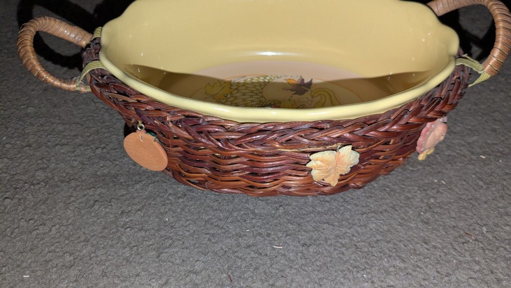 Spinnaker Fall Bakeware Set 2pc Nice Condition