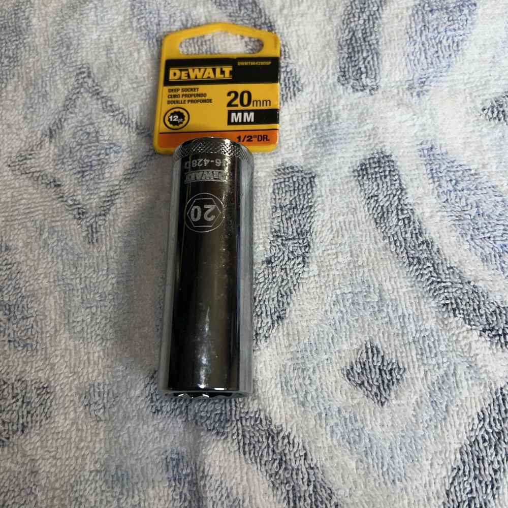Dewalt 20mm 1/2" Dr. 12 Point Deep Socket