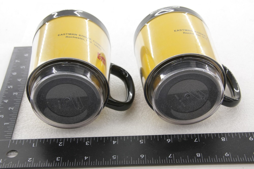 West Bend 30-Cup Coffee Percolator in Kodak Developer Wrap 2Mug Needs Power USED