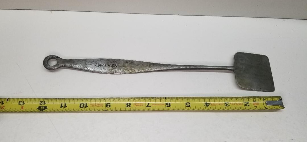 Vintage Spatula J.SCHILLING -12" STRONG! Sharp edge, nice turner/scraper