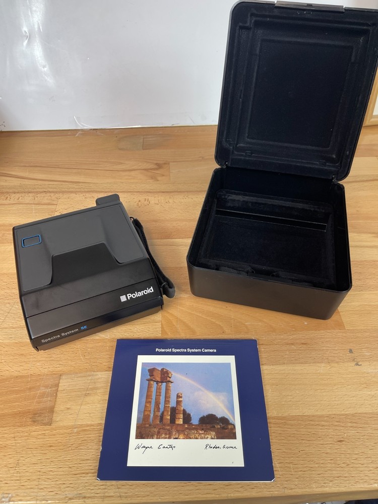 Polaroid Spectra System SE Instant Camera w/ Case & Manual – Tested Powers On