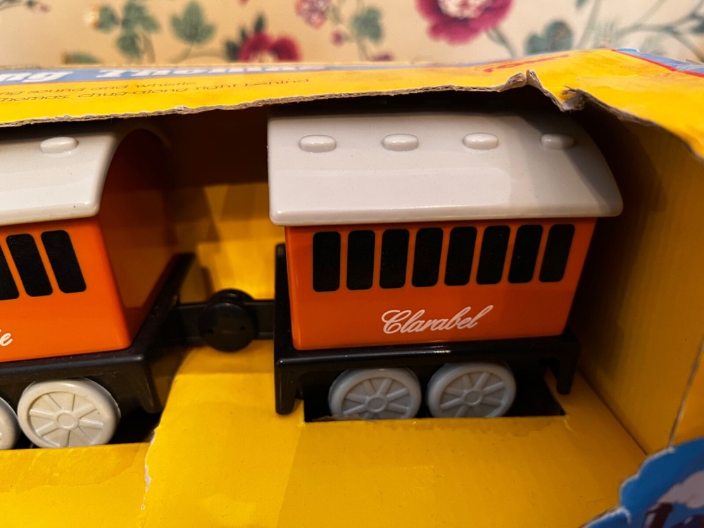 Vintage 1997 Thomas The Tank Engine Pull Toy Clarabel Annie NEW