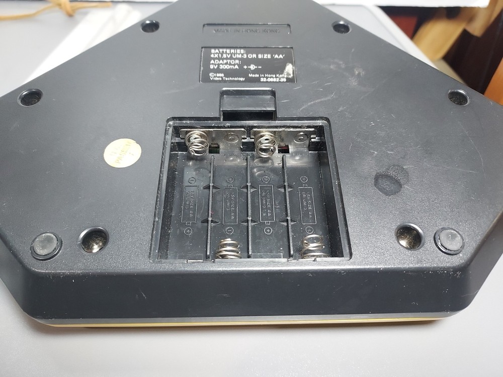 VINTAGE 1986 VTECH TALKING BASEBALL HANDHELD ELECTRONIC GAME Untested